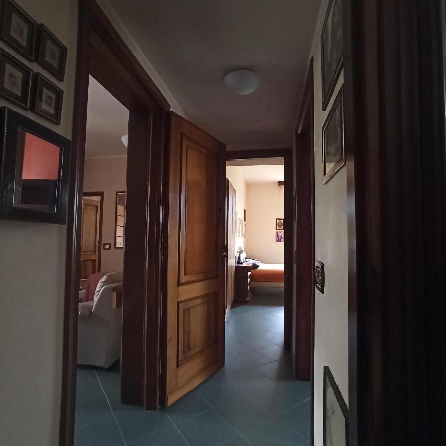 فيلا Casa Vincenzo 130 Mq Con Portico Ed Ingresso Esclusivo Dal Giardino Felino المظهر الخارجي الصورة