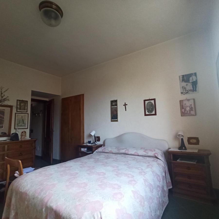 فيلا Casa Vincenzo 130 Mq Con Portico Ed Ingresso Esclusivo Dal Giardino Felino المظهر الخارجي الصورة